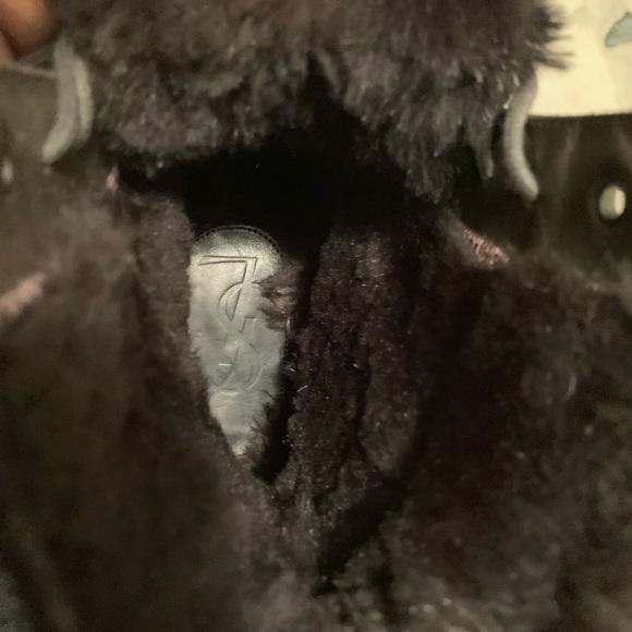 Brown Yves Saint Laurent boots - Picture 6 of 6